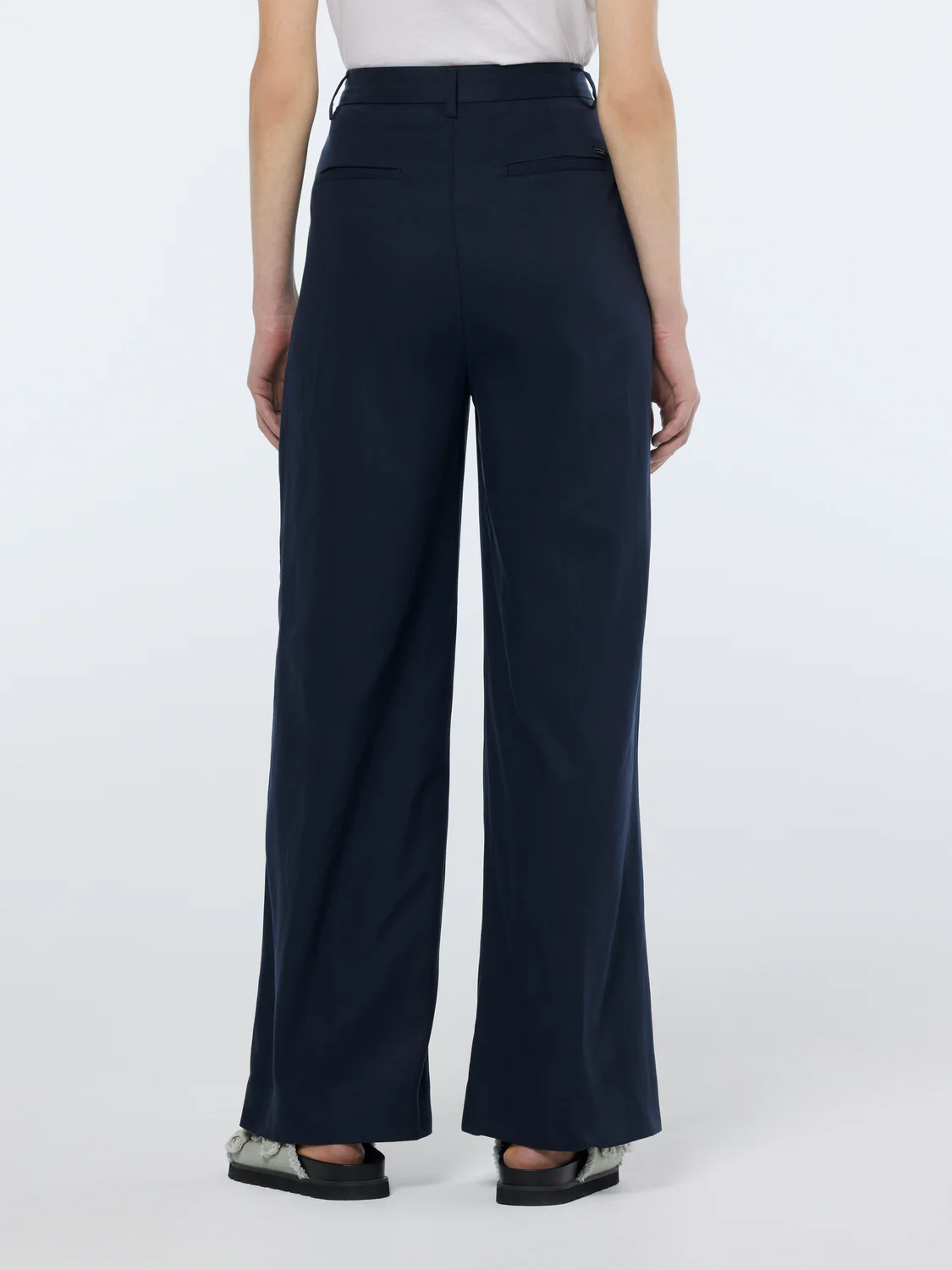 Essentials — Rose Chino Pant - Image 3