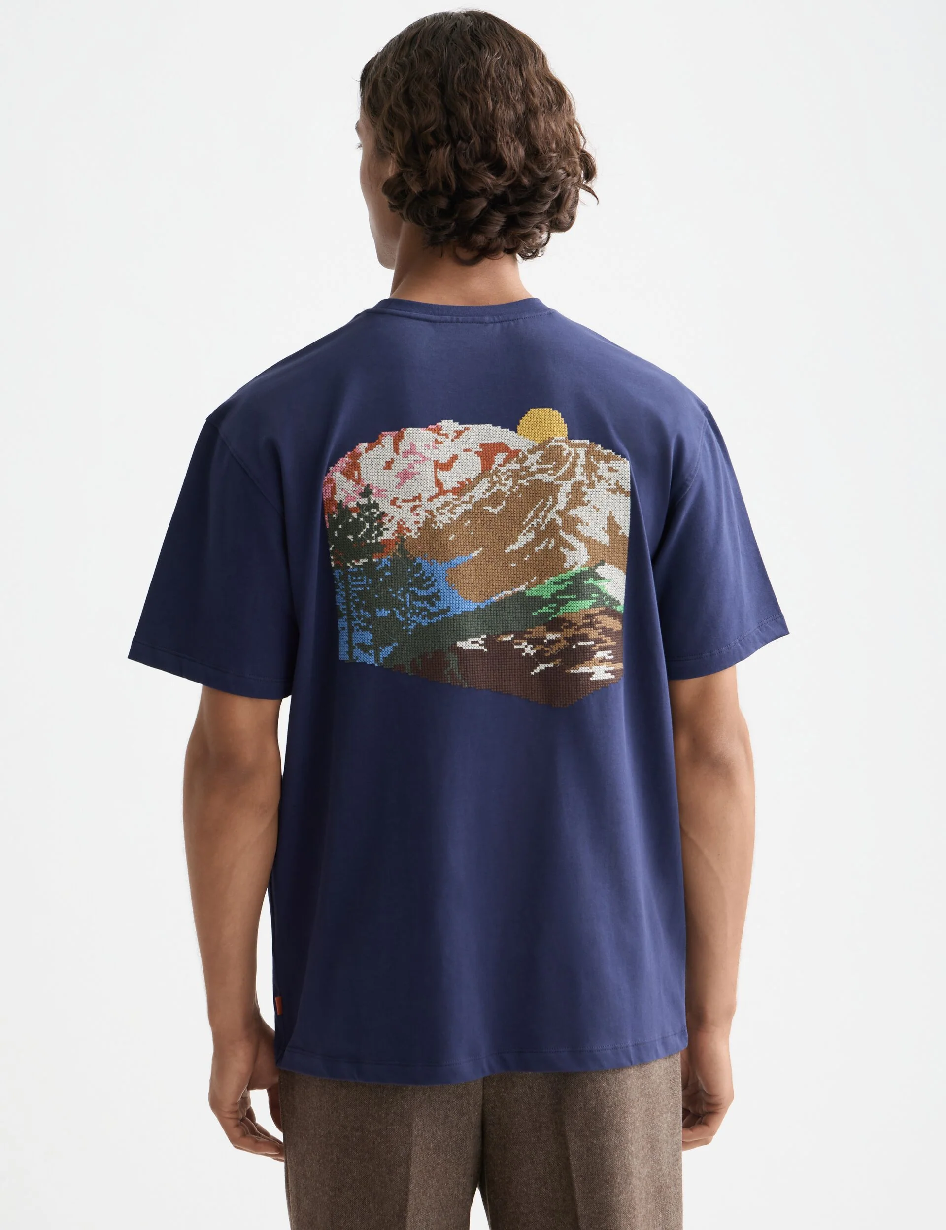 Relaxed Fit Cross-stitch Artwork T-shirt - Image 3